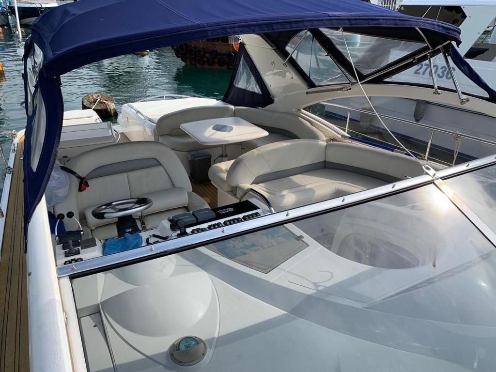 Fairline 52